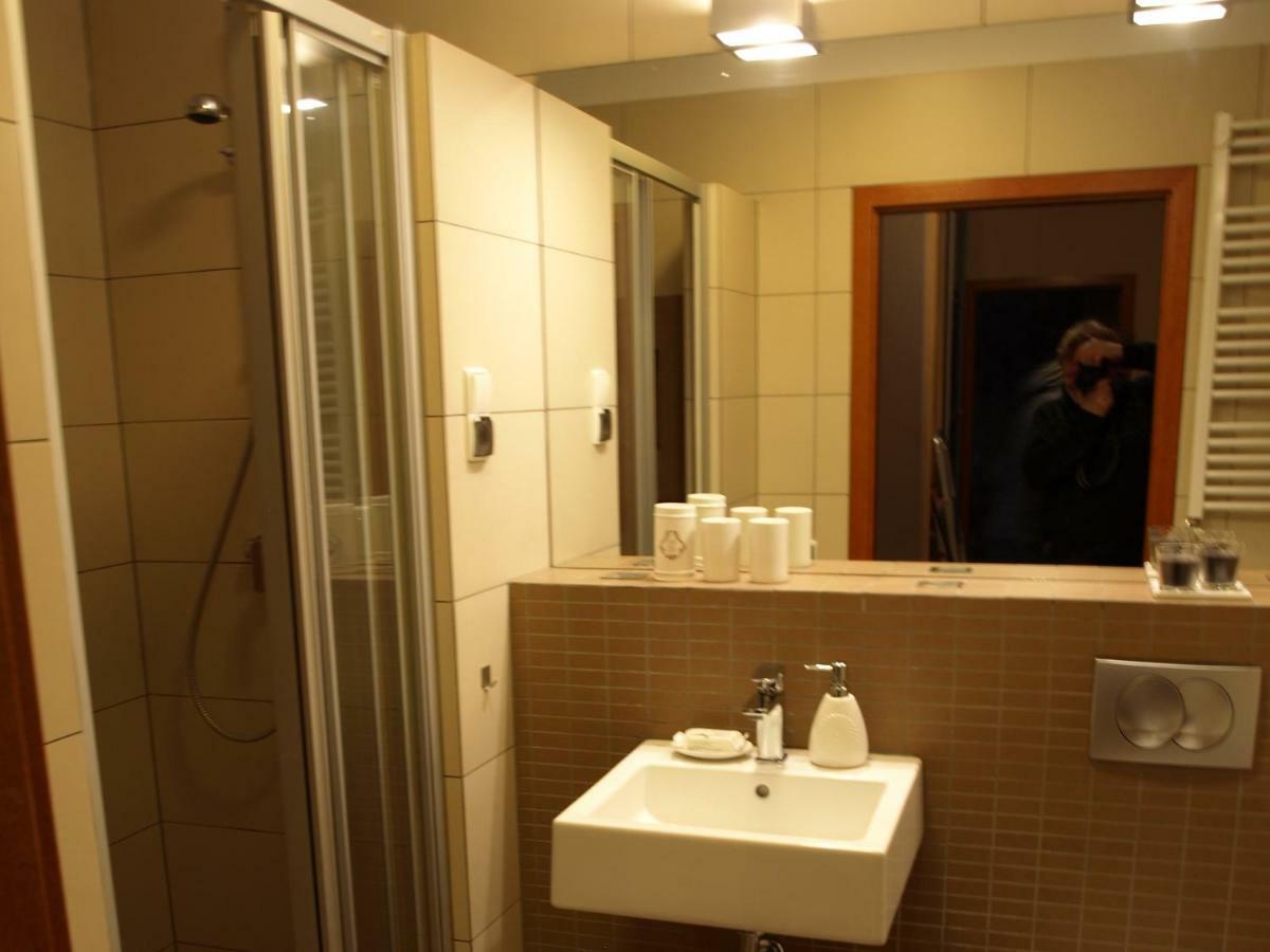 Apartament Przy Parku ヴロツワフ エクステリア 写真