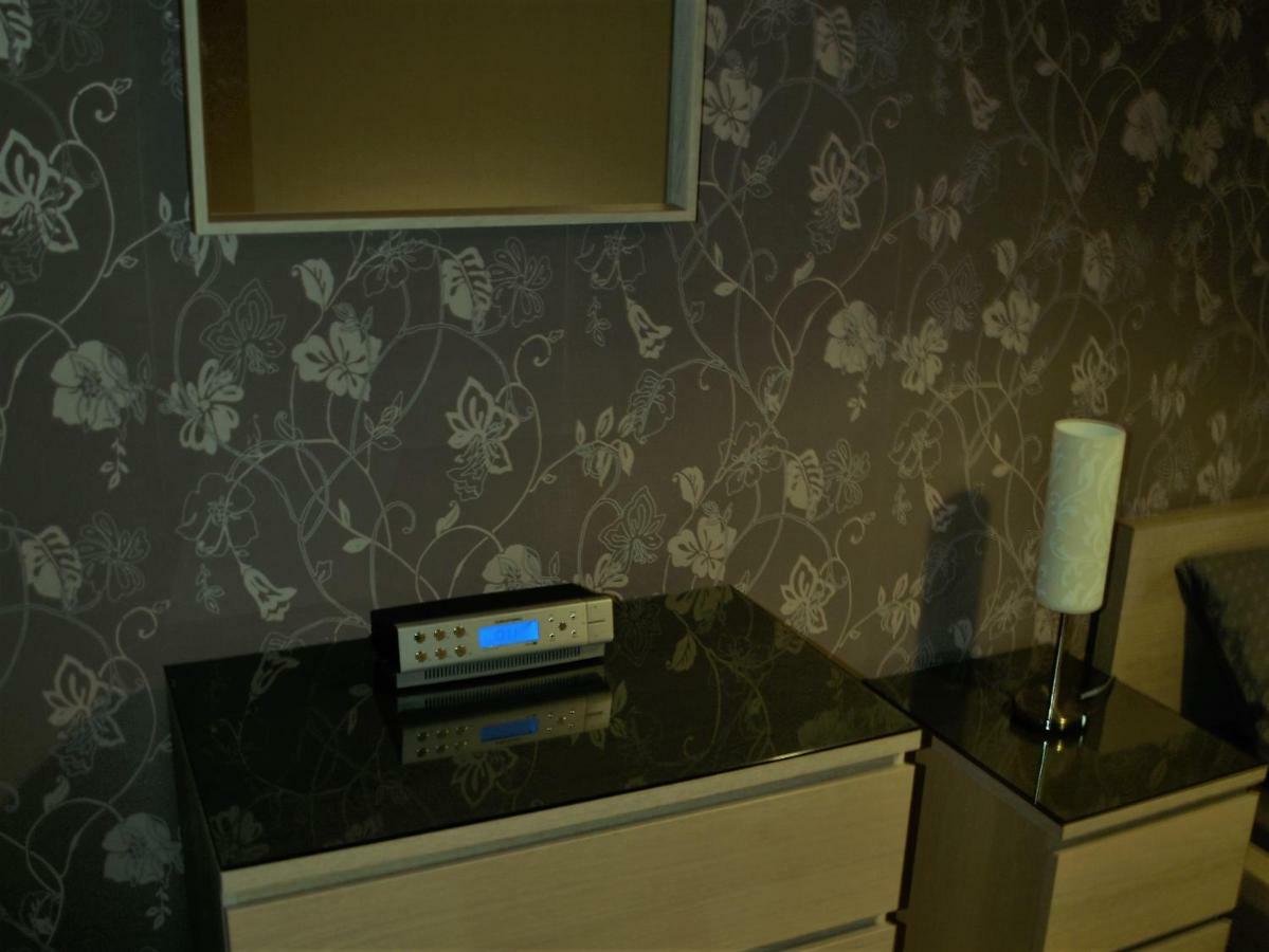 Apartament Przy Parku ヴロツワフ エクステリア 写真